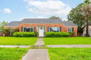 8819 Hazen St, Houston, TX 77036 - Photo 1