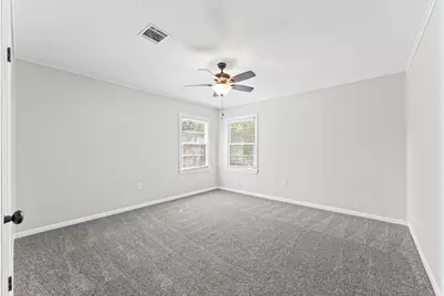 921 22nd Avenue N, Texas City, TX 77590 - Photo 11