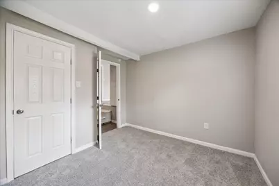 613 Winding Way Street, Lake Jackson, TX 77566 - Photo 9