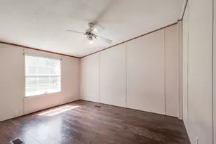 19996 Fm 2090 Rd, Conroe, TX 77306 - Photo 19