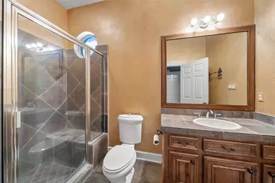 21 Wedgewood Drive W, Montgomery, TX 77356 - Photo 23