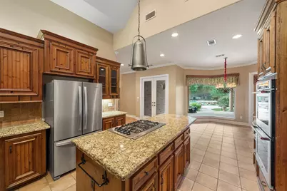 21 Wedgewood Drive W, Montgomery, TX 77356 - Photo 15
