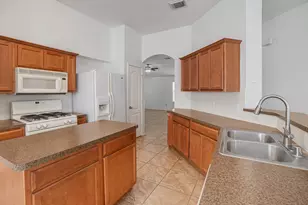 18531 Windy Village Ln, Katy, TX 77449 - Photo 5