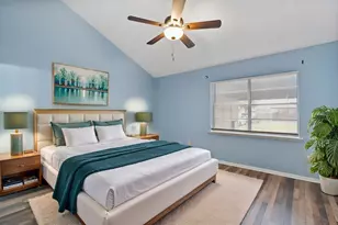 8952 Wilcrest Dr, Houston, TX 77099 - Photo 5