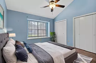 8952 Wilcrest Dr, Houston, TX 77099 - Photo 7