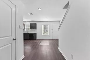 771 Plum Tree Cir, Livingston, TX 77351 - Photo 9