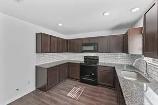 771 Plum Tree Cir, Livingston, TX 77351 - Photo 11