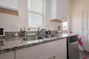 7826 Flowering Lotus Ln, Houston, TX 77016 - Photo 17