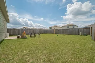 7826 Flowering Lotus Ln, Houston, TX 77016 - Photo 41