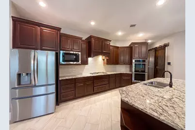31403 Imperial Bluff Court, Spring, TX 77386 - Photo 11