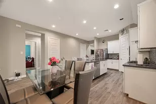 2209 Hidden Meadow Ln, Pearland, TX 77089 - Photo 11