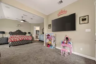 2209 Hidden Meadow Ln, Pearland, TX 77089 - Photo 29