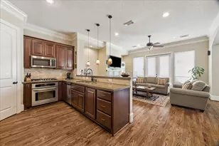 6311 Hamman St, Houston, TX 77007 - Photo 13