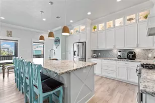 775 Townsend Dr, Crystal Beach, TX 77650 - Photo 13
