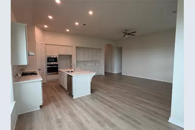 12227 Hudson Drive, Mont Belvieu, TX 77523 - Photo 5