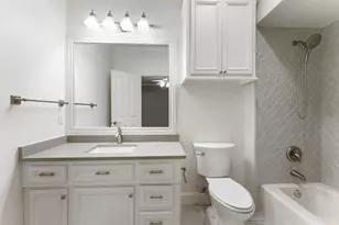 2 Hunnewell Way, The Woodlands, TX 77382 - Photo 27