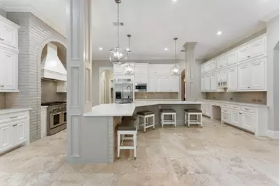 2 Hunnewell Way, The Woodlands, TX 77382 - Photo 11