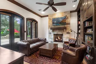 2 Hunnewell Way, The Woodlands, TX 77382 - Photo 43