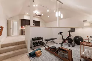 2 Hunnewell Way, The Woodlands, TX 77382 - Photo 33