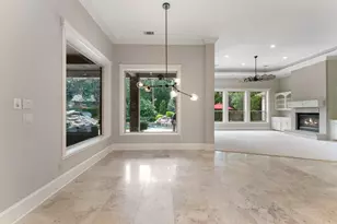 2 Hunnewell Way, The Woodlands, TX 77382 - Photo 17