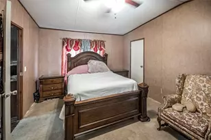 106 Gates St, Devers, TX 77538 - Photo 13
