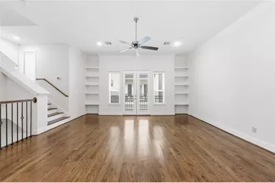960 W 24th Street, Houston, TX 77008 - Photo 13