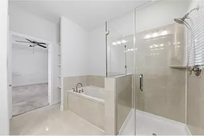 960 W 24th Street, Houston, TX 77008 - Photo 31