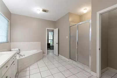 5631 Brookfield Drive, Houston, TX 77085 - Photo 19