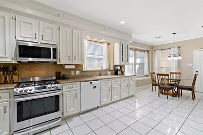 5631 Brookfield Drive, Houston, TX 77085 - Photo 13