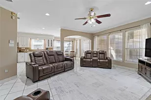 5631 Brookfield Dr, Houston, TX 77085 - Photo 9