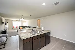 606 Palo ALto Ct, Rosharon, TX 77583 - Photo 9