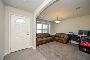 606 Palo ALto Ct, Rosharon, TX 77583 - Photo 5