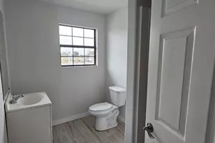2786 Old Columbus Rd N, Sealy, TX 77474 - Photo 13