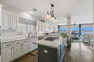 2 Villas Ways Dr, Conroe, TX 77356 - Photo 21