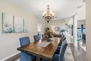 2 Villas Ways Dr, Conroe, TX 77356 - Photo 9