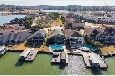 2 Villas Ways Drive, Conroe, TX 77356 - Photo 47