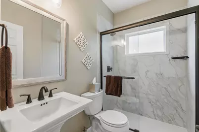 2 Villas Ways Drive, Conroe, TX 77356 - Photo 25