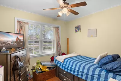 1326 Kathy Avenue, Sealy, TX 77474 - Photo 11