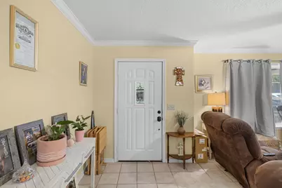 1326 Kathy Avenue, Sealy, TX 77474 - Photo 7