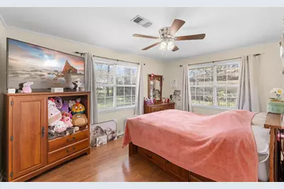 1326 Kathy Avenue, Sealy, TX 77474 - Photo 13