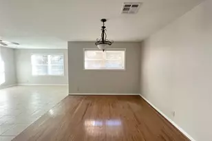 1106 Chapel Ln, El Campo, TX 77437 - Photo 7