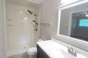 1106 Chapel Ln, El Campo, TX 77437 - Photo 27