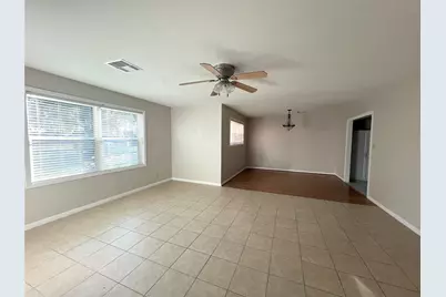 1106 Chapel Lane, El Campo, TX 77437 - Photo 5