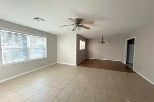 1106 Chapel Ln, El Campo, TX 77437 - Photo 5