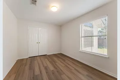 19106 Poplar Trails Lane, Tomball, TX 77375 - Photo 11