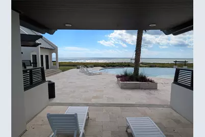 322 Seagrass, Gilchrist, TX 77617 - Photo 11