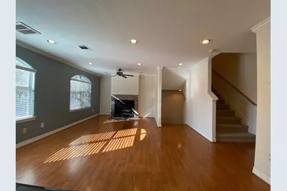 3710 Sherwood Lane #101, Houston, TX 77092 - Photo 3