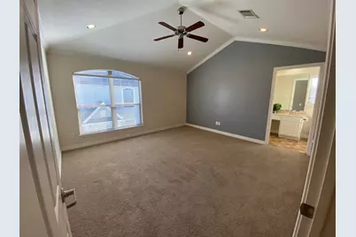 3710 Sherwood Lane #101, Houston, TX 77092 - Photo 11