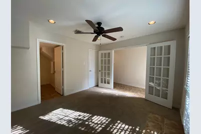 3710 Sherwood Lane #101, Houston, TX 77092 - Photo 15
