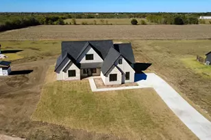 5024 Sophie Slansky Wy, Sealy, TX 77474 - Photo 3